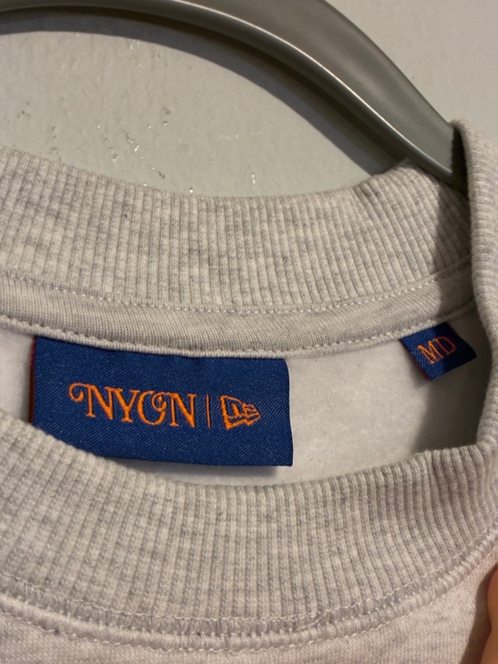 NYON Mets Metropolitan Gray Crewneck Sweatshirt with Orange & Blue NY Logo - Picture 4 of 7